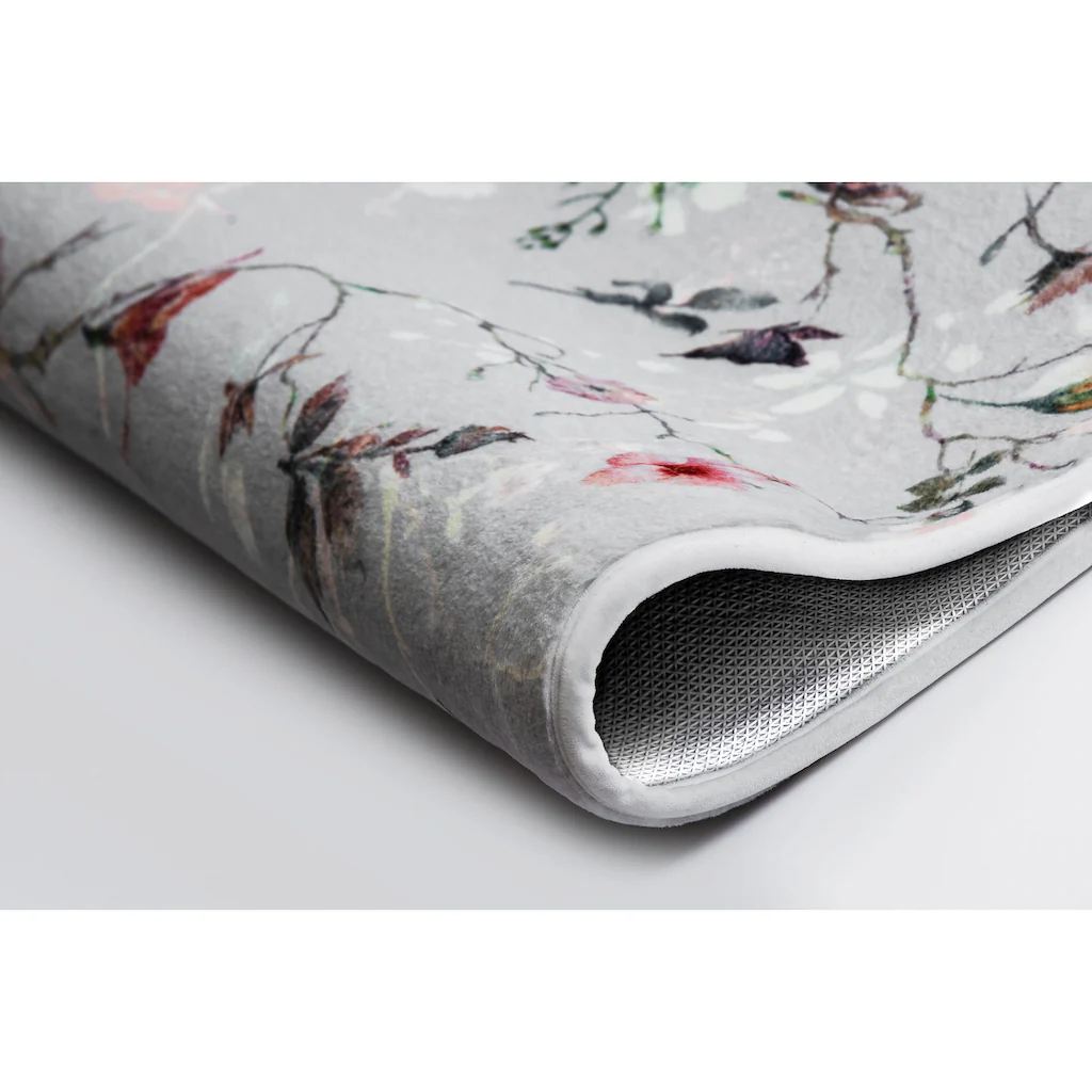 Kleine Wolke Badematte »Flores«, Höhe 5 Mm, Rutschhemmend Beschichtet, Fußbodenheizungsgeeignet, Romantisch Verspieltes Design Mit Blumen Und Schmetterlingen 4 Kleine Wolke Badematte »Flores«, Höhe 5 Mm, Rutschhemmend Beschichtet, Fußbodenheizungsgeeignet, Romantisch Verspieltes Design Mit Blumen Und Schmetterlingen – Bild 4